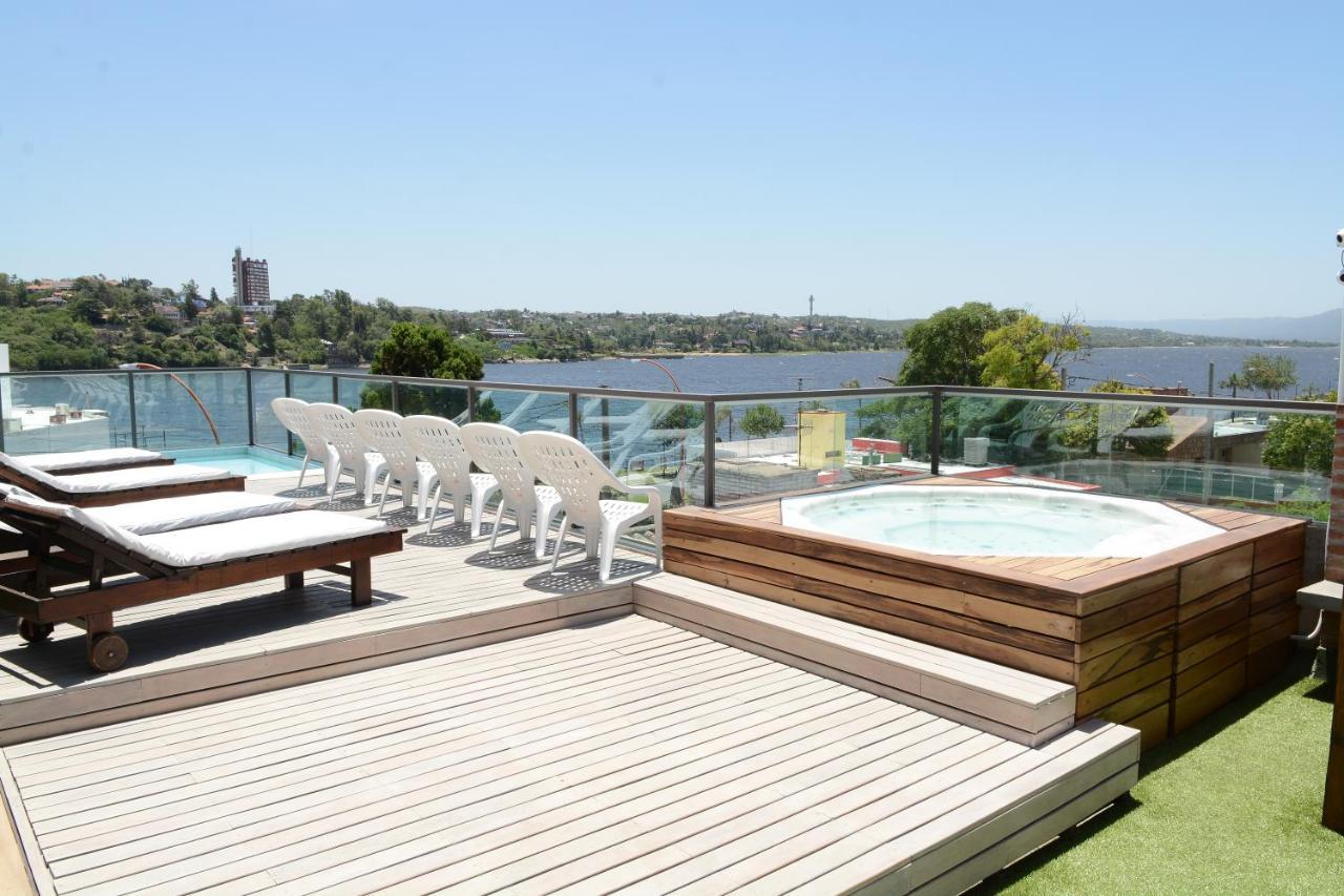 Costalago Suites- By Hvh Villa Carlos Paz Buitenkant foto