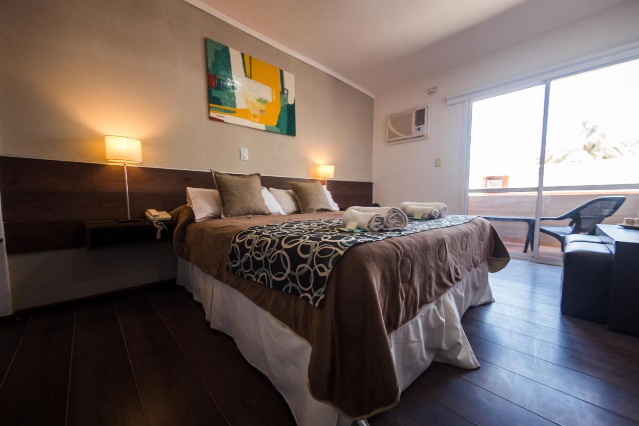 Costalago Suites- By Hvh Villa Carlos Paz Buitenkant foto