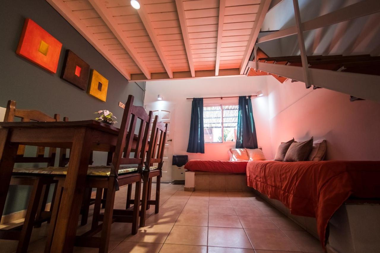 Costalago Suites- By Hvh Villa Carlos Paz Buitenkant foto