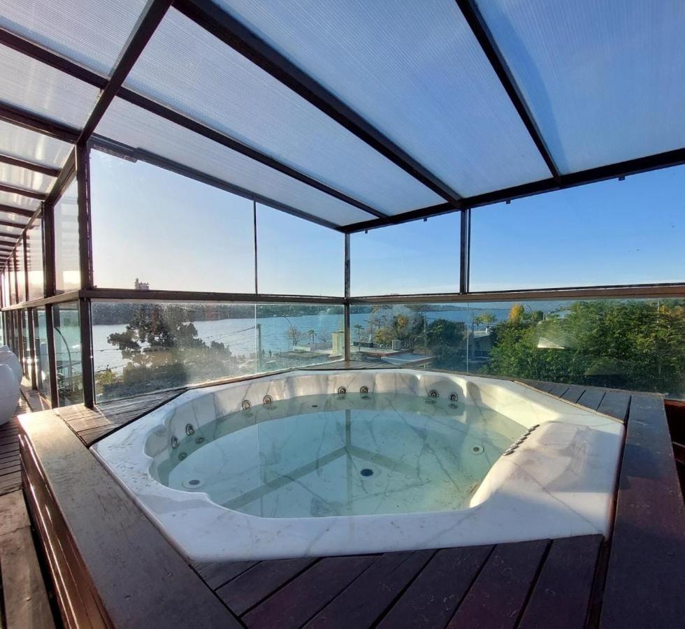 Costalago Suites- By Hvh Villa Carlos Paz Buitenkant foto