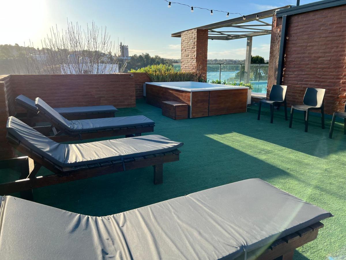 Costalago Suites- By Hvh Villa Carlos Paz Buitenkant foto